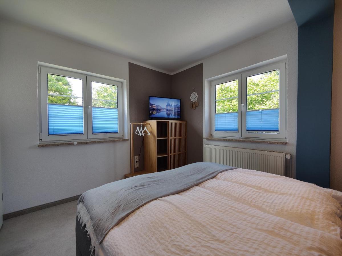 Ferienhaus Villa Adelsberg Mit Dachterrasse In Zentraler Lage Fuer Bis Zu 10 Personen เคมนิตซ์ ภายนอก รูปภาพ