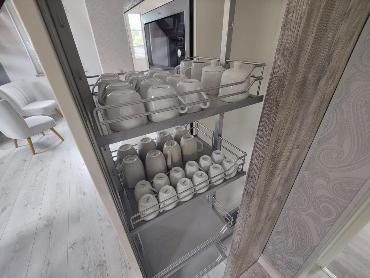 Ferienhaus Villa Adelsberg Mit Dachterrasse In Zentraler Lage Fuer Bis Zu 10 Personen เคมนิตซ์ ภายนอก รูปภาพ