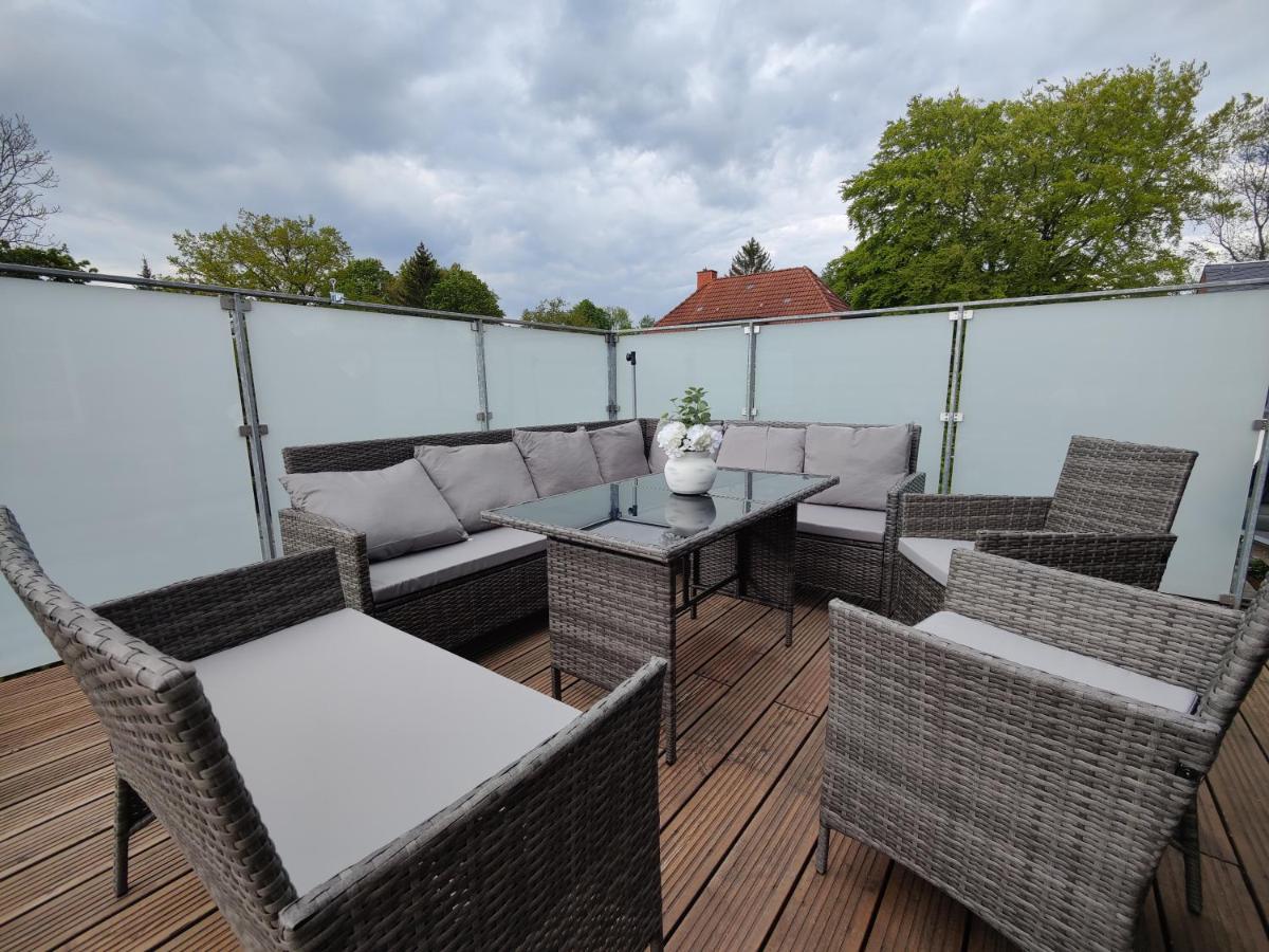 Ferienhaus Villa Adelsberg Mit Dachterrasse In Zentraler Lage Fuer Bis Zu 10 Personen เคมนิตซ์ ภายนอก รูปภาพ